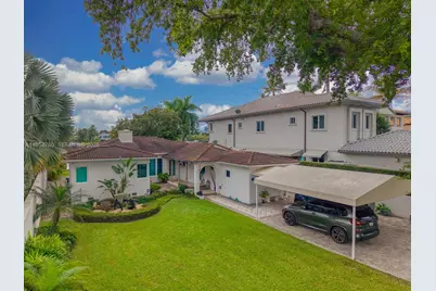 170 S Hibiscus Dr, Miami Beach, FL 33139 - Photo 7