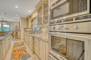 170 S Hibiscus Dr, Miami Beach, FL 33139 - Photo 21