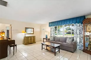 2201 NW 87th Ave, Pembroke Pines, FL 33024 - Photo 3