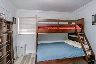 30 SW 108th Ave, Sweetwater, FL 33174 - Photo 13