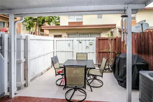 30 SW 108th Ave, Sweetwater, FL 33174 - Photo 17