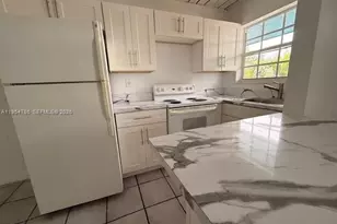 123 N 61st Ave, Hollywood, FL 33024 - Photo 7