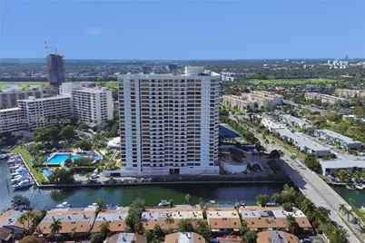 2619 S Parkview Dr, Hallandale Beach, FL 33009 - Photo 75