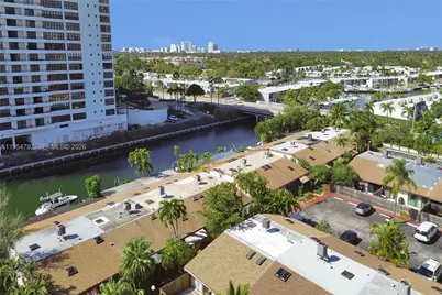 2619 S Parkview Dr, Hallandale Beach, FL 33009 - Photo 21