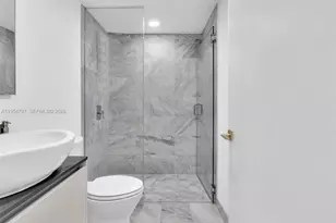 9821 E Bay Harbor Dr, Bay Harbor Islands, FL 33154 - Photo 23