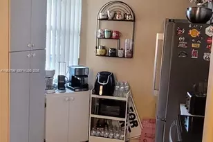 905 NW 82nd Ave, Doral, FL 33126 - Photo 7