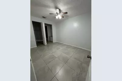 4295 NE 10th Ct, Homestead, FL 33033 - Photo 13