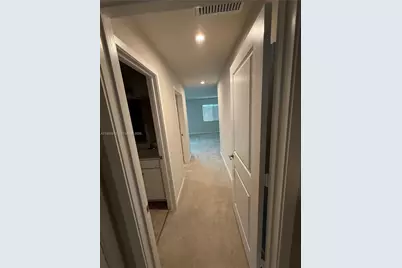 585 NW 11th Ave, Florida City, FL 33034 - Photo 19