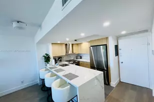 5600 Collins Ave, Miami Beach, FL 33140 - Photo 5