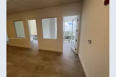 20200 W Dixie Hwy #903, Miami, FL 33180 - Photo 23