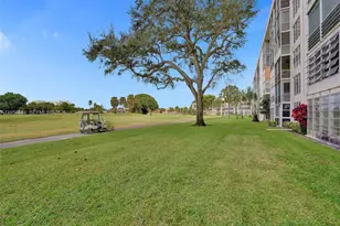 2651 S Course Dr, Pompano Beach, FL 33069 - Photo 37