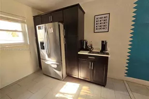 4061 N Dixie Hwy, Oakland Park, FL 33334 - Photo 19