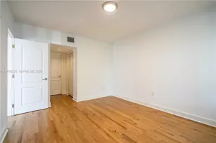 2425 Flamingo Pl, Miami Beach, FL 33140 - Photo 11