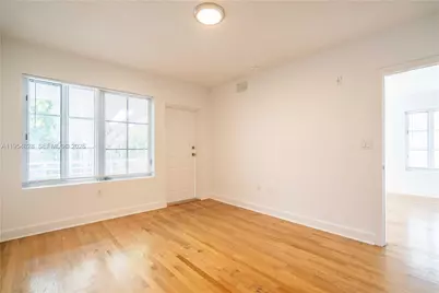 2425 Flamingo Pl #12, Miami Beach, FL 33140 - Photo 13