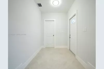 1221 NW 75th St, Miami, FL 33147 - Photo 7
