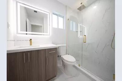 1221 NW 75th St, Miami, FL 33147 - Photo 21