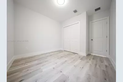 1221 NW 75th St, Miami, FL 33147 - Photo 33
