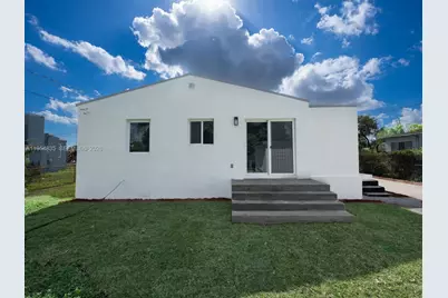 1221 NW 75th St, Miami, FL 33147 - Photo 39