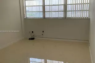 13155 Ixora Ct, North Miami, FL 33181 - Photo 7