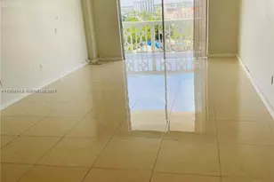 13155 Ixora Ct, North Miami, FL 33181 - Photo 5