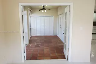 561 Racquet Club Rd, Weston, FL 33326 - Photo 7