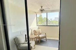 6937 Bay Dr, Miami Beach, FL 33141 - Photo 7