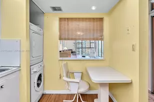 3731 N Country Club Dr, Aventura, FL 33180 - Photo 13