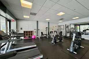 3675 N Country Club Dr, Aventura, FL 33180 - Photo 19