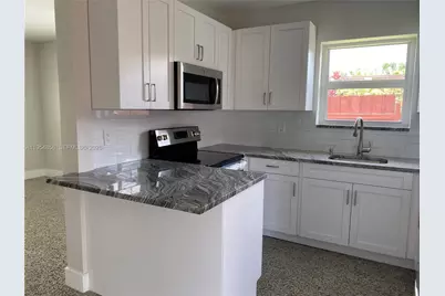 9435 SW 39th St #9435, Miami, FL 33165 - Photo 3