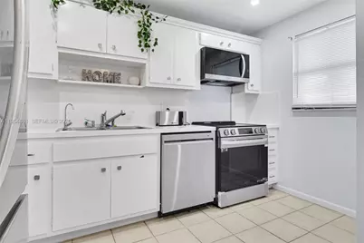 555 NW 4th Ave #4150, Boca Raton, FL 33432 - Photo 9