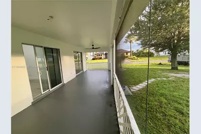 142 SW 34th Pl, Cape Coral, FL 33991 - Photo 17