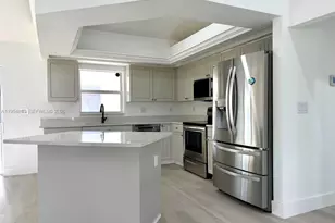 142 SW 34th Pl, Other City - In The State Of Florida, FL 33991 - Photo 7