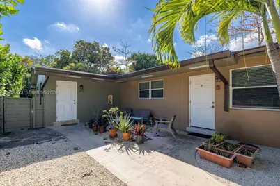 2470-2472 NE 182nd Ter, North Miami Beach, FL 33160 - Photo 3