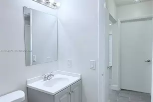 2470-2472 NE 182nd Terrace, North Miami Beach, FL 33160 - Photo 21