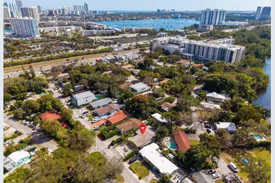 2470-2472 NE 182nd Ter, North Miami Beach, FL 33160 - Photo 33