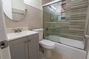 2470-2472 NE 182nd Terrace, North Miami Beach, FL 33160 - Photo 17