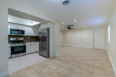 2470-2472 NE 182nd Ter, North Miami Beach, FL 33160 - Photo 39