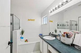 10412 SW 23rd Ct, Miramar, FL 33025 - Photo 19