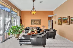 900 Spoonbill Cir, Weston, FL 33326 - Photo 11