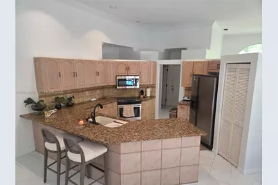 900 Spoonbill Cir, Weston, FL 33326 - Photo 11