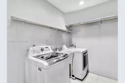 900 Spoonbill Cir, Weston, FL 33326 - Photo 29