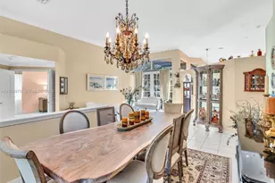 900 Spoonbill Cir, Weston, FL 33326 - Photo 7