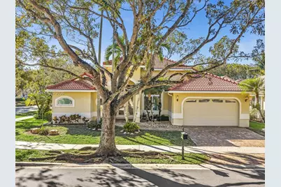 900 Spoonbill Cir, Weston, FL 33326 - Photo 1