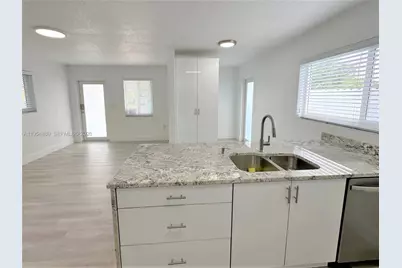 11230 SW 5th St #1, Sweetwater, FL 33174 - Photo 7