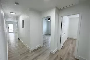 11230 SW 5th St, Sweetwater, FL 33174 - Photo 9