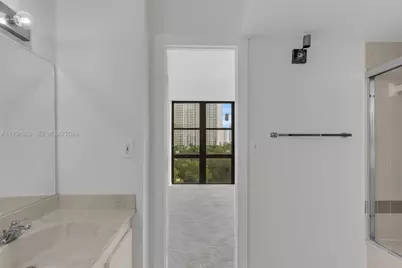 18181 NE 31st Ct #806, Aventura, FL 33160 - Photo 17