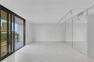 18181 NE 31st Ct, Aventura, FL 33160 - Photo 7