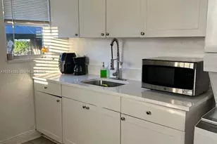 616 NW 22nd Rd, Fort Lauderdale, FL 33311 - Photo 7