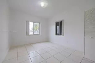 3050 NW 2nd St, Miami, FL 33125 - Photo 11