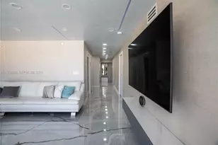 210 174th St, Sunny Isles Beach, FL 33160 - Photo 23